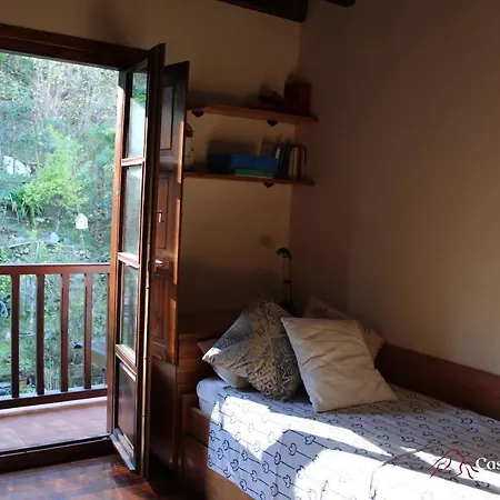 Holiday home Alojamiento Turistico La Casuca De Kika - Casas De Los Picos *